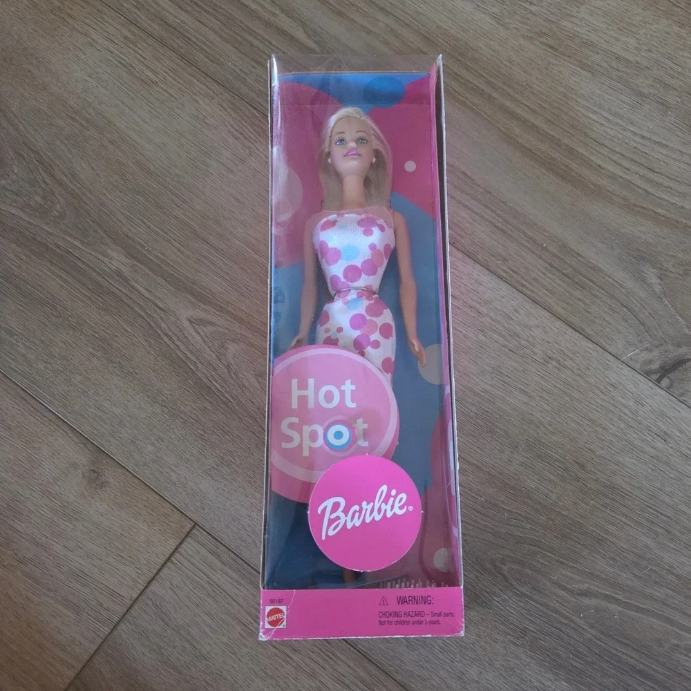 Mattel Barbie Hot Spot Doll 2001 Blonde Polka Dot Dress NIB‎ 56197